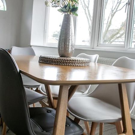 Apartament Stylish Retreat In Leigh-On-Sea Southend-on-Sea Zewnętrze zdjęcie